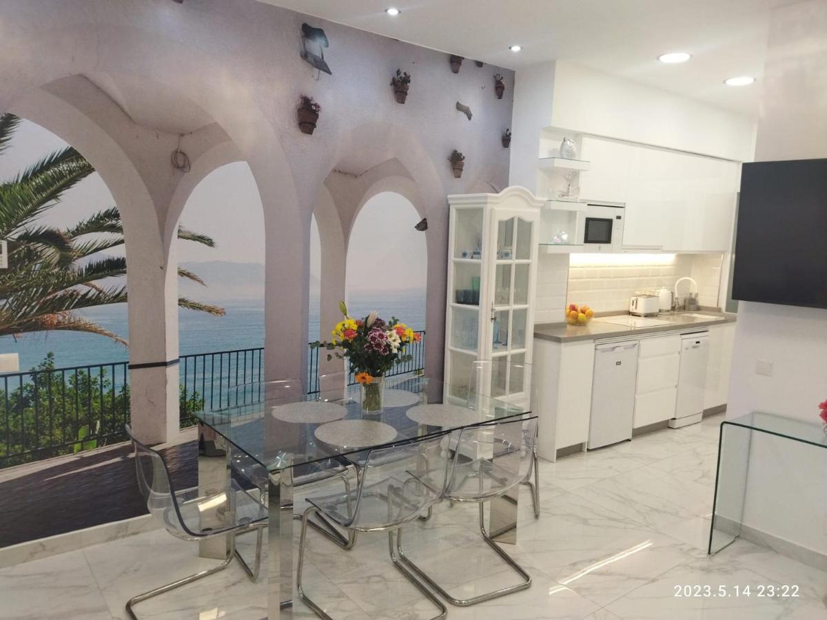 Blue Horizon Luxury Apartment Nerja Eksteriør billede